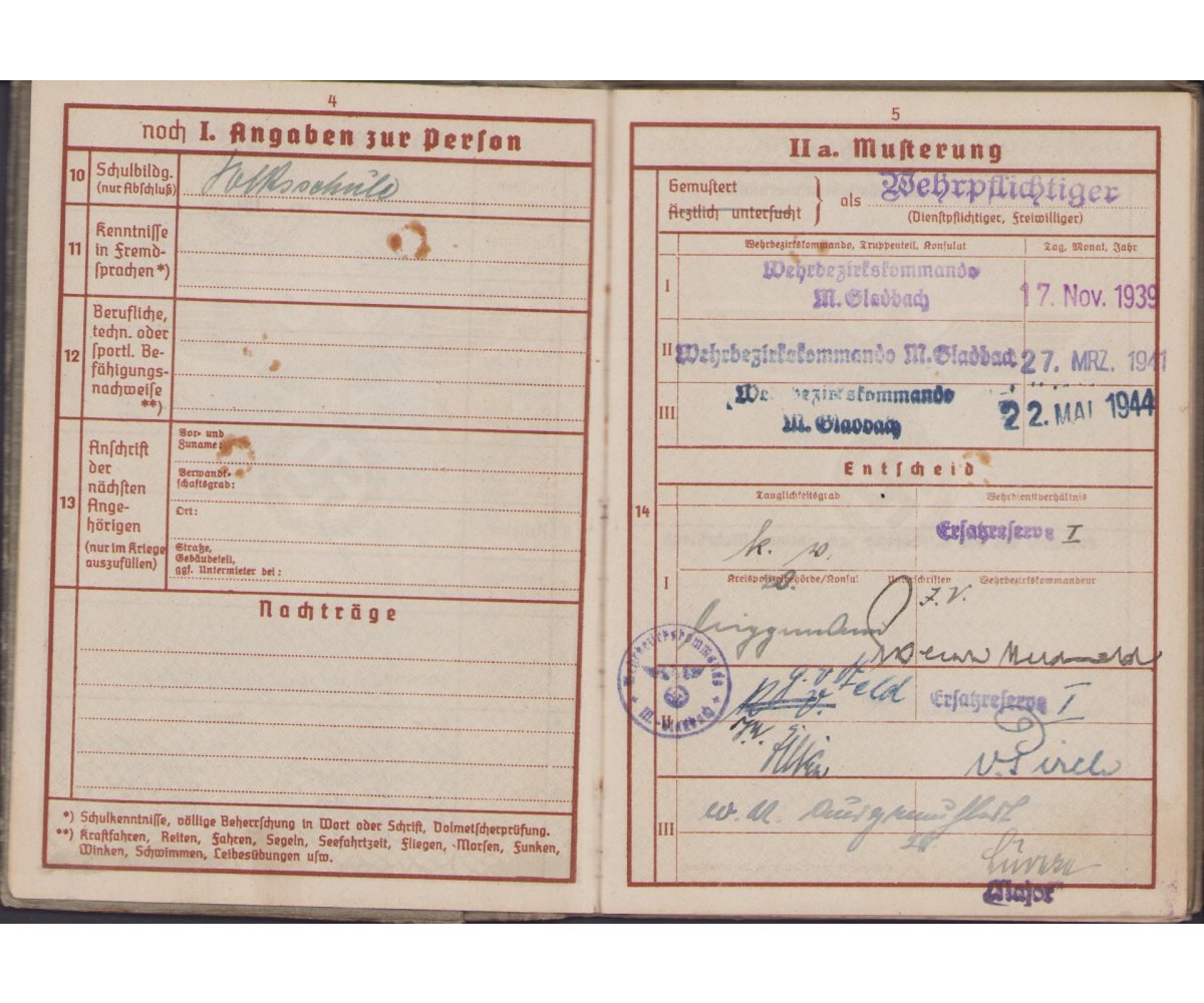 Small Inf.Rgt.2 Wehrpass Grouping — image 5