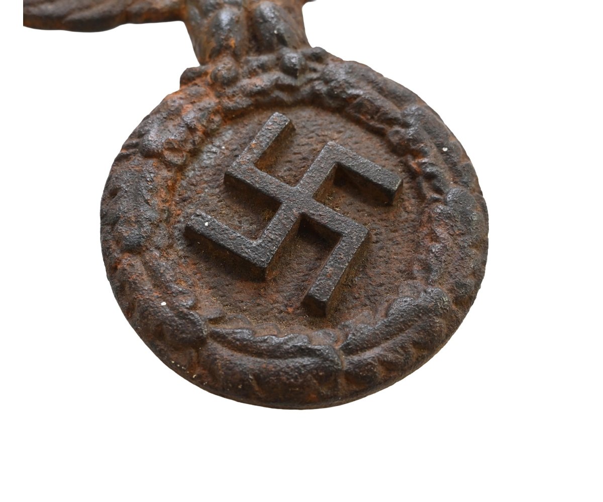 Early NSDAP Desk Eagle — image 4