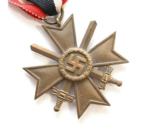 Mint '100' Marked KVK 2nd Class with Swords