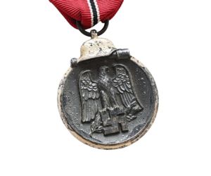 '100' Marked Ostmedaille