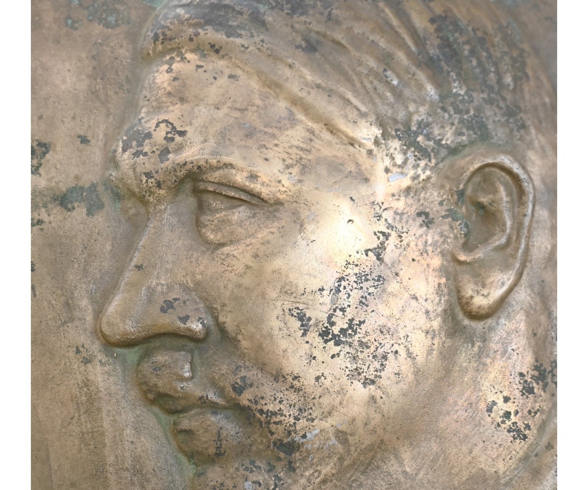 Large Adolf Hitler wall Plaque — image 3