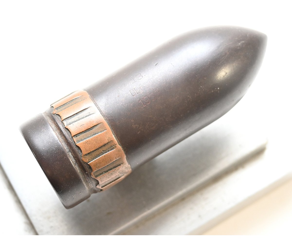 3.7cm Desk Paper Weight 1939 — image 5