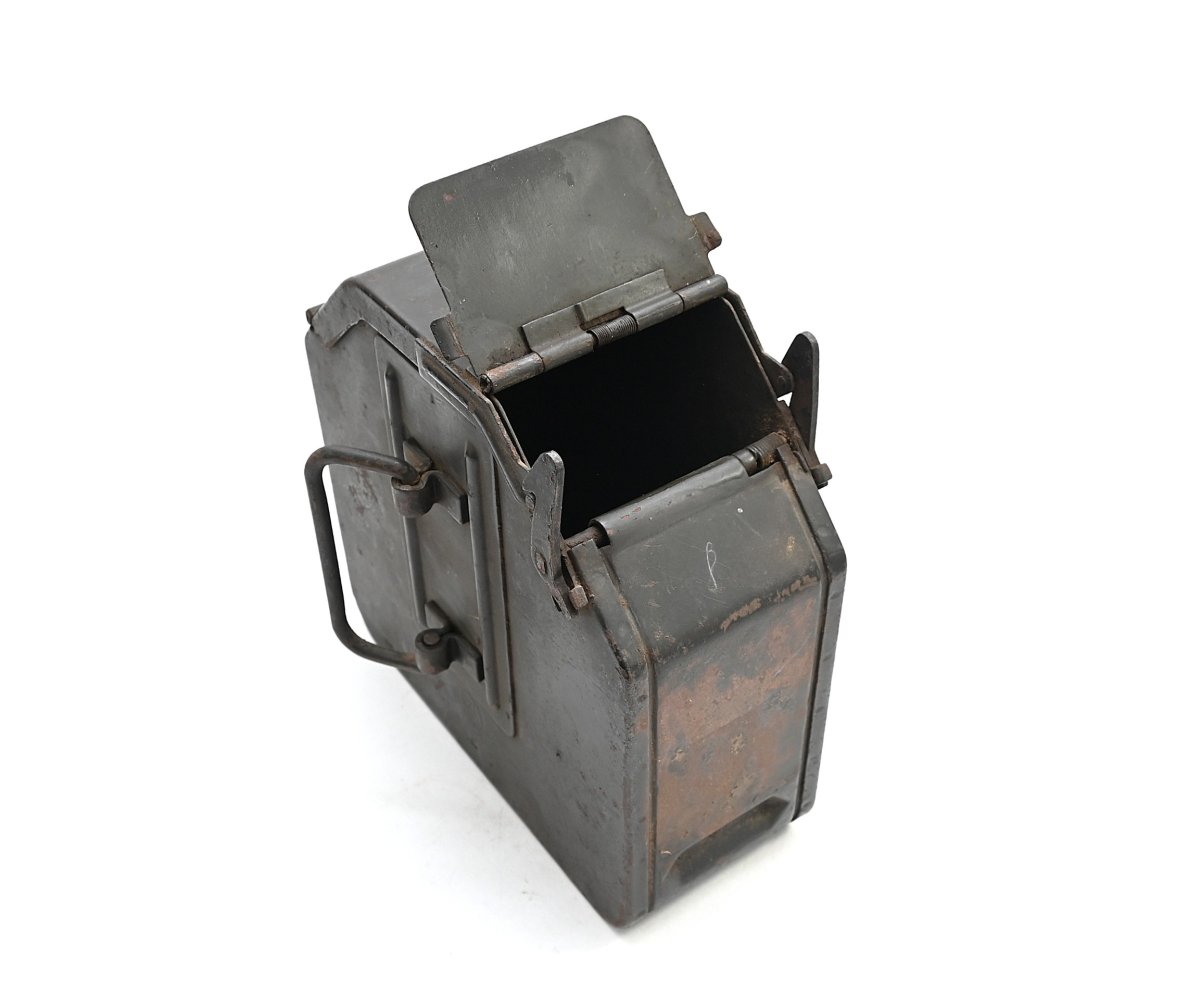 Wehrmacht MG Patronenkasten 36 (bzl40) — image 7