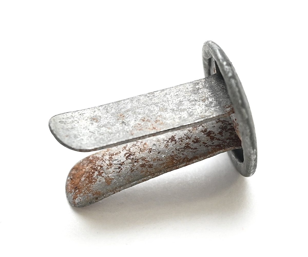 German Helmet Rivets (M.S.S.) — image 4