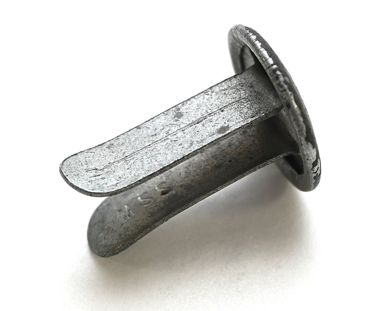 German Helmet Rivets (M.S.S.) — image 6