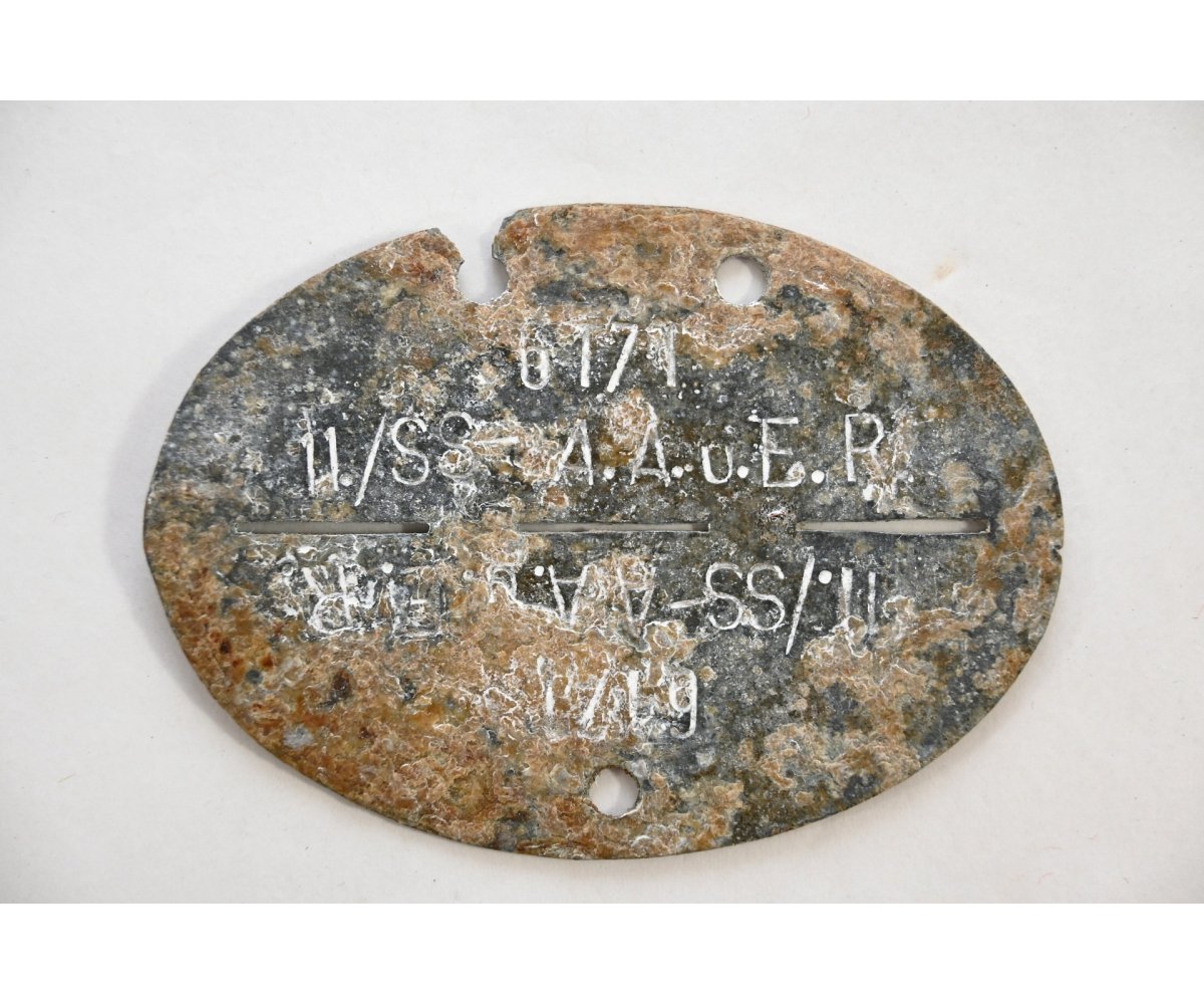 Waffen-ᛋᛋ Art.Ausb.u.Ers.Rgt Erkennungsmarke — image 3