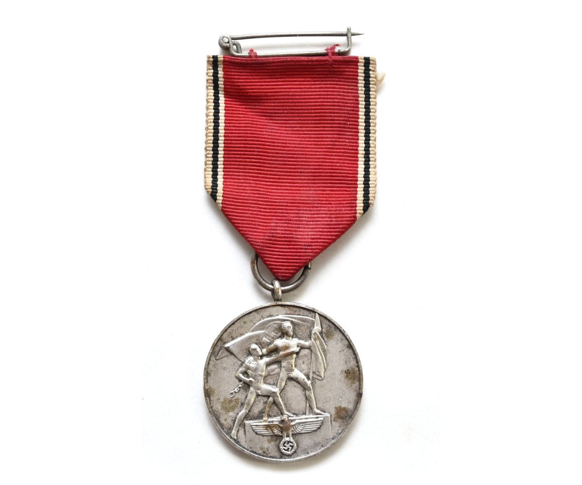 Anschluss 13 März 1938 Medal — image 3