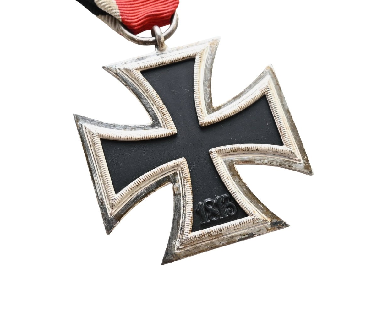 Near Mint '100' Marked Iron Cross 2nd Class — image 2