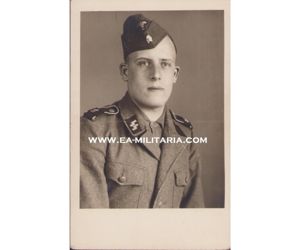 Leibstandate SS A.H. Soldier's Portrait