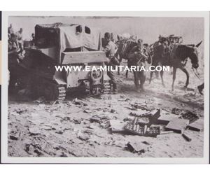 'Erbeuteten Sowjetzugmaschine' Press Photo