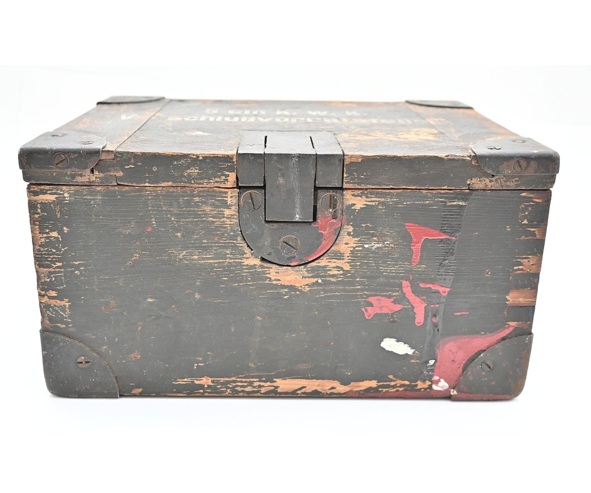 Rare 5cm Kw.K. Spare Parts Box — image 6