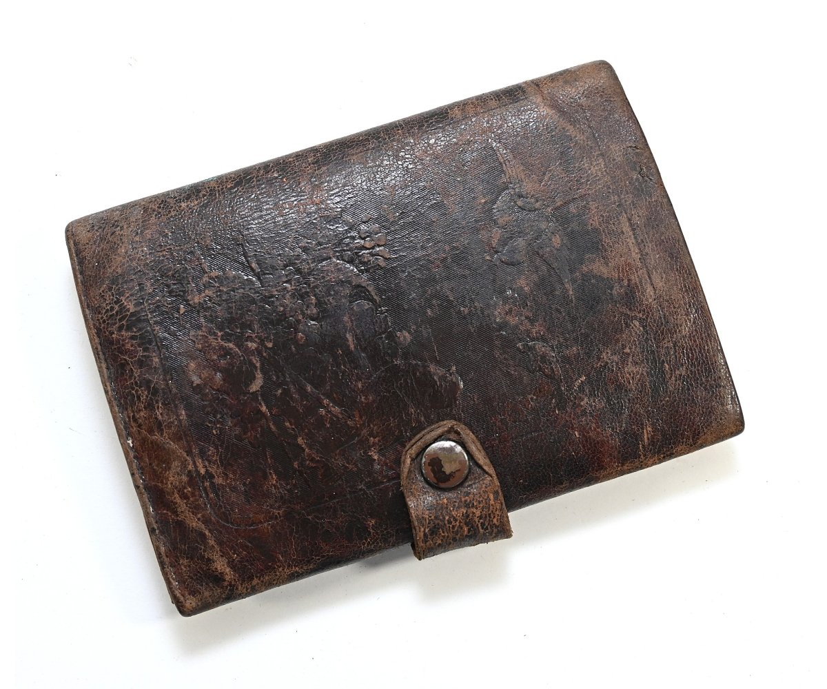 German Period Wallet — image 3