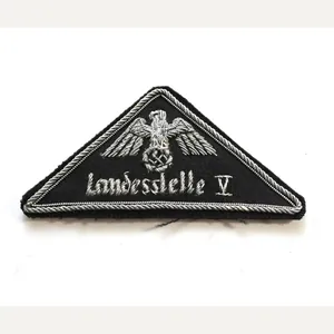 DRK Leader's District Sleeve Triangle (Landesstelle V)