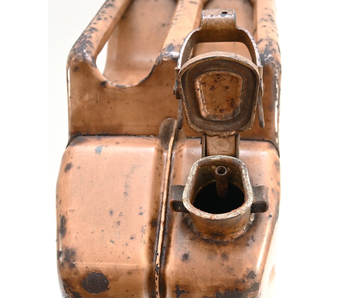 Wehrmacht 20L Water Jerrycan 1943 — image 12