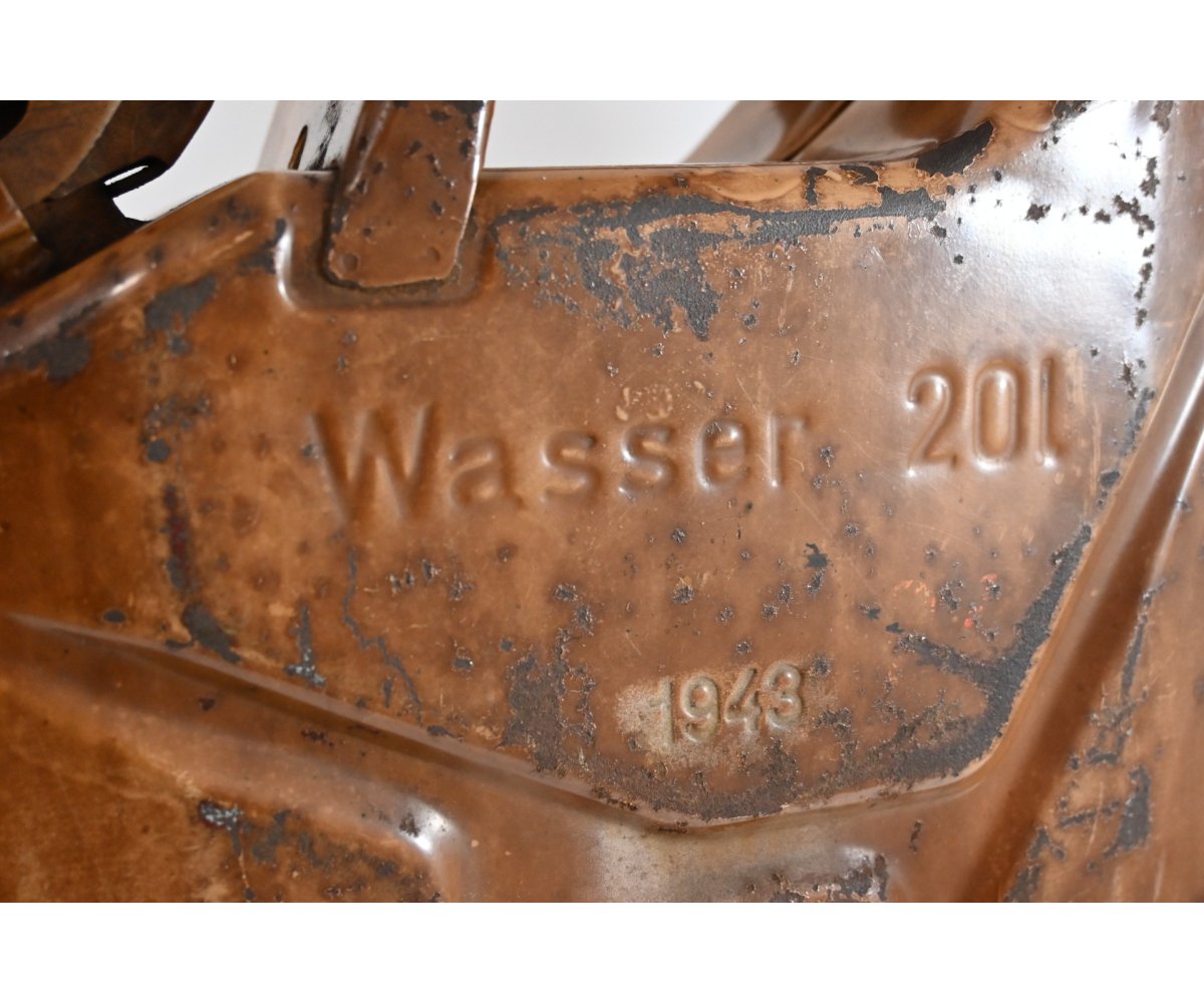 Wehrmacht 20L Water Jerrycan 1943 — image 2