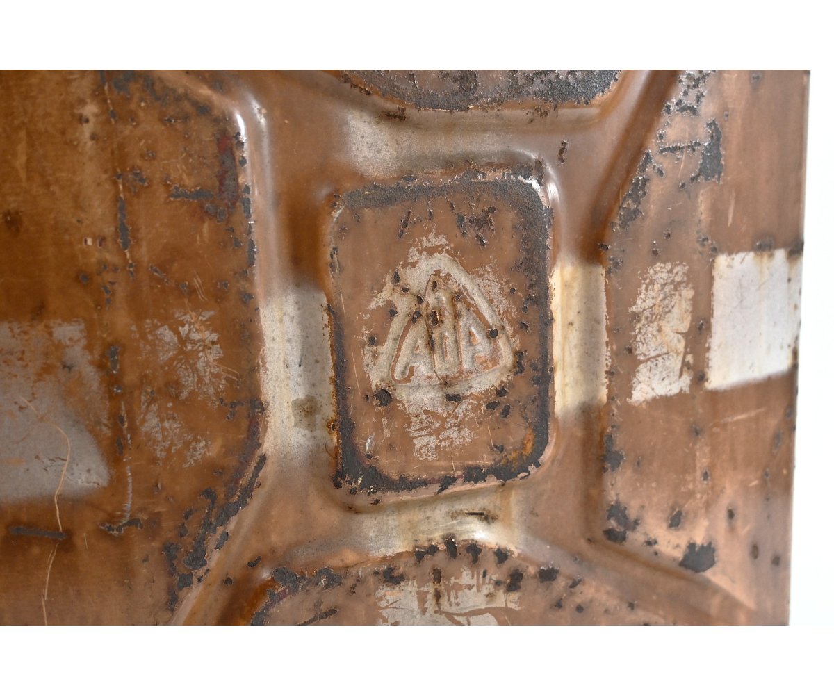 Wehrmacht 20L Water Jerrycan 1943 — image 3