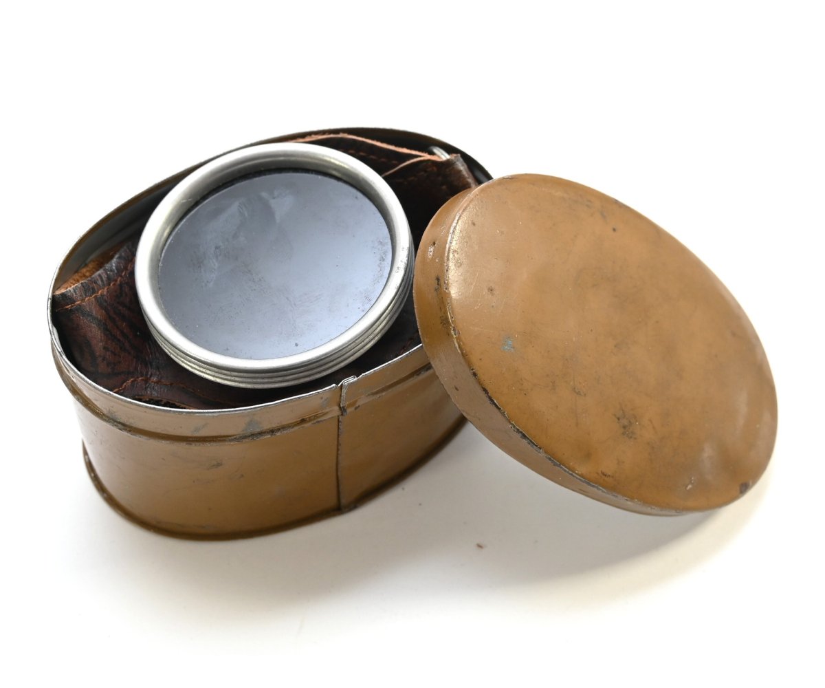 Wehrmacht Leather Staubschutzbrille in Container — image 8