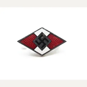Hitler Jugend Member's Pin (M1/102)