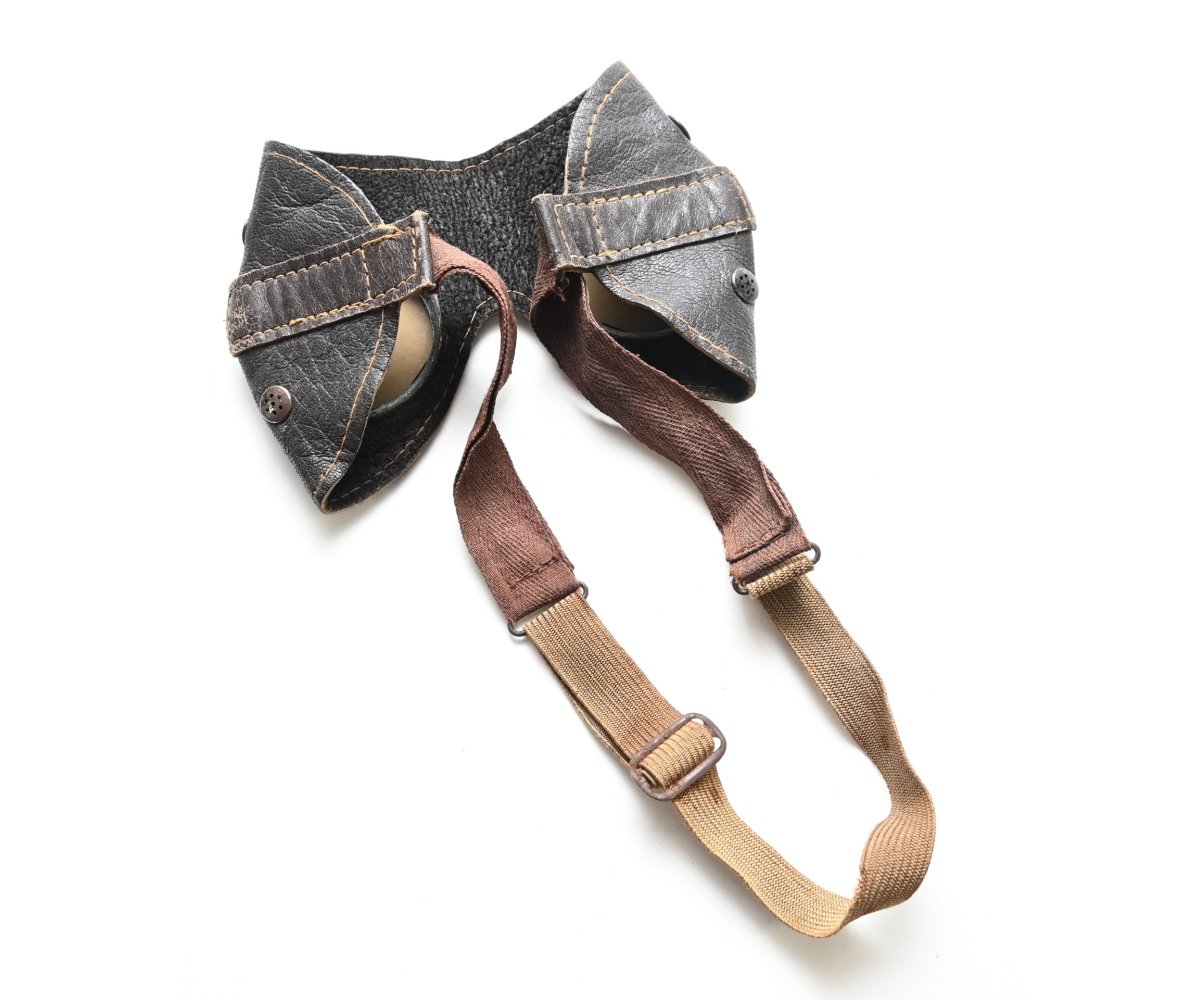 Brown Leather Wehrmacht Schutzbrille — image 2