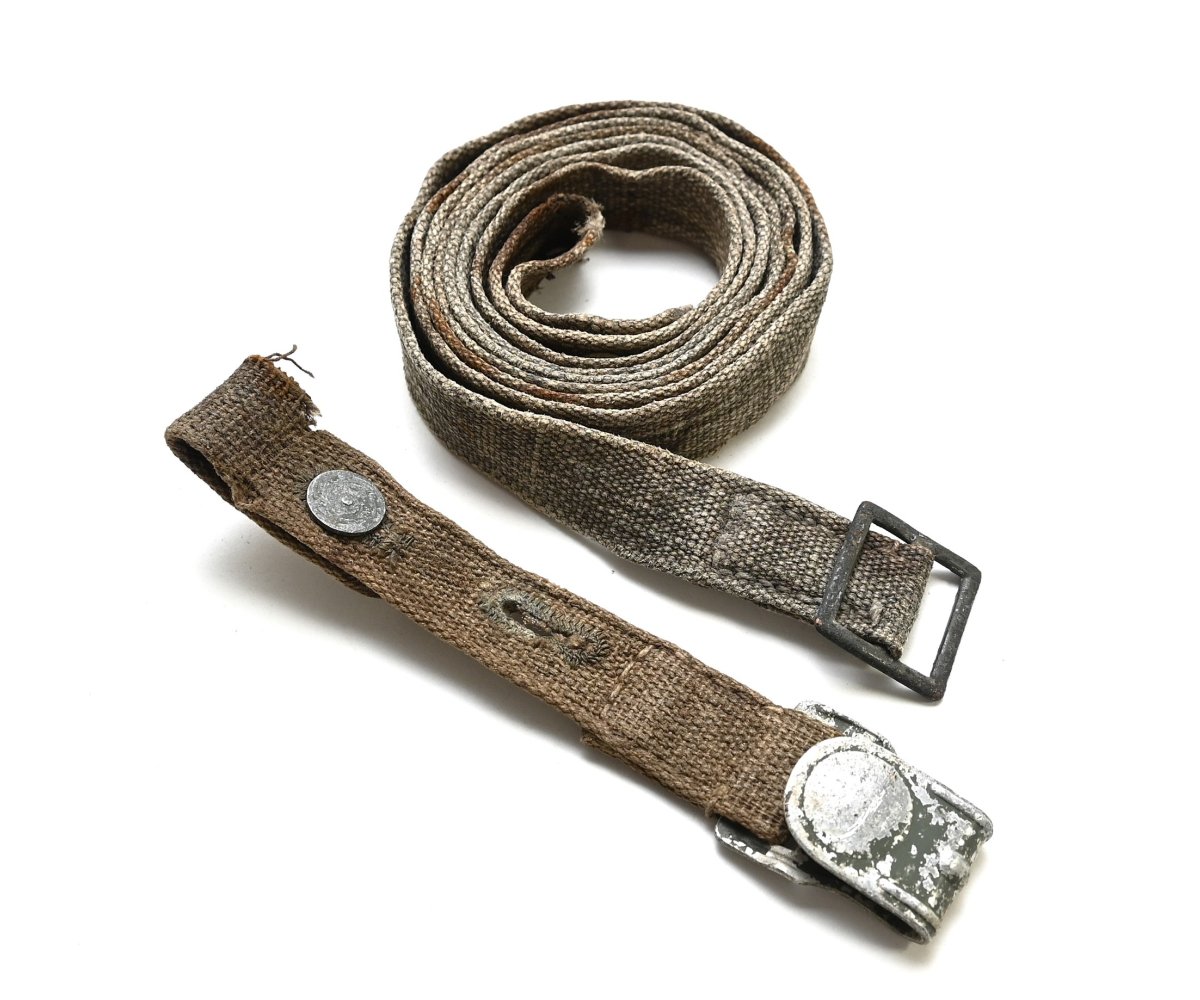 Wehrmacht Gasmask Canister Strap Set