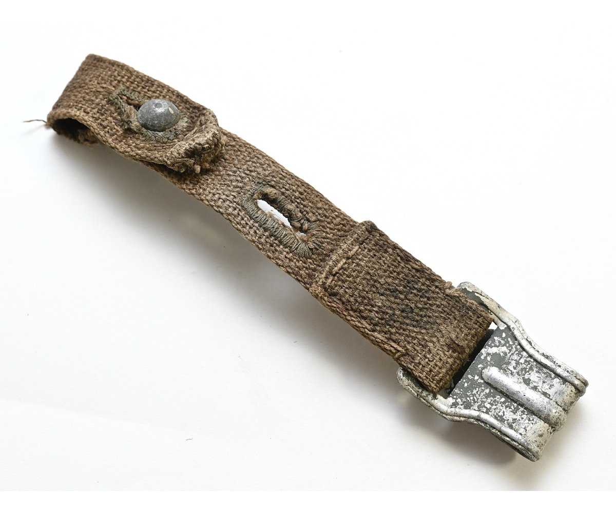 Wehrmacht Gasmask Canister Strap Set — image 3