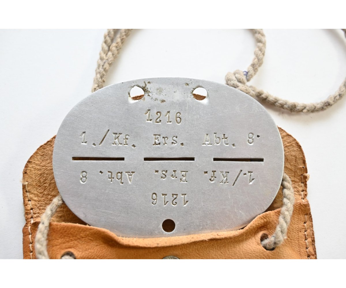 Kraftfahr Erkennungsmarke in Leather Pouch — image 5