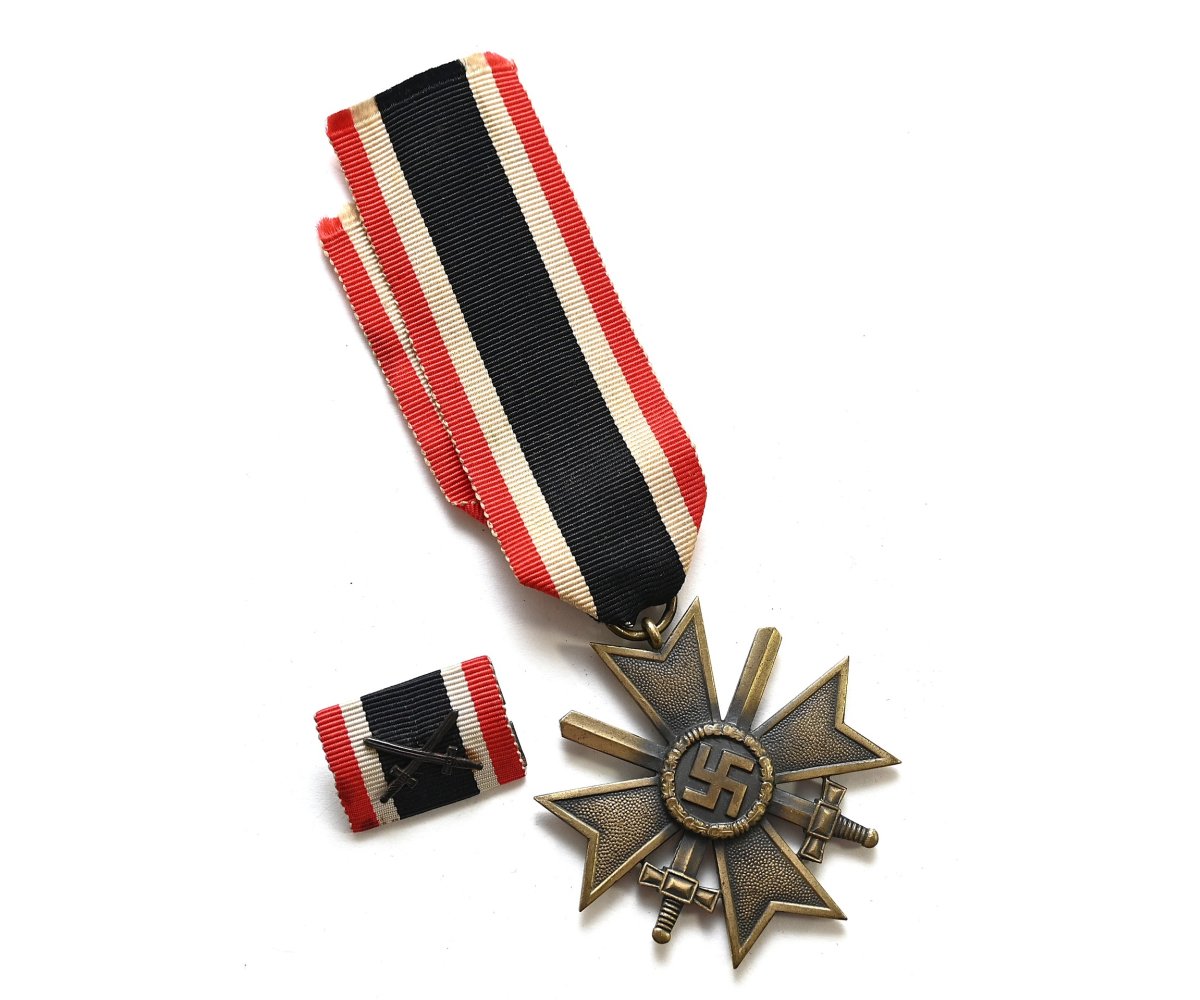 KVK 2nd Class with Swords + Ribbon — image 2
