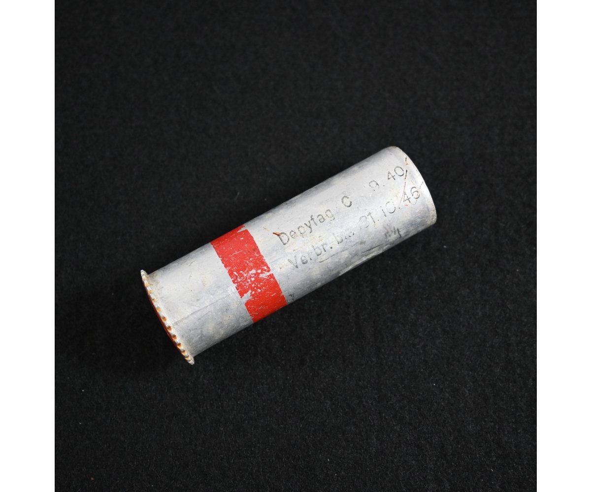 1940 Dated Flare Pistol Casing — image 2