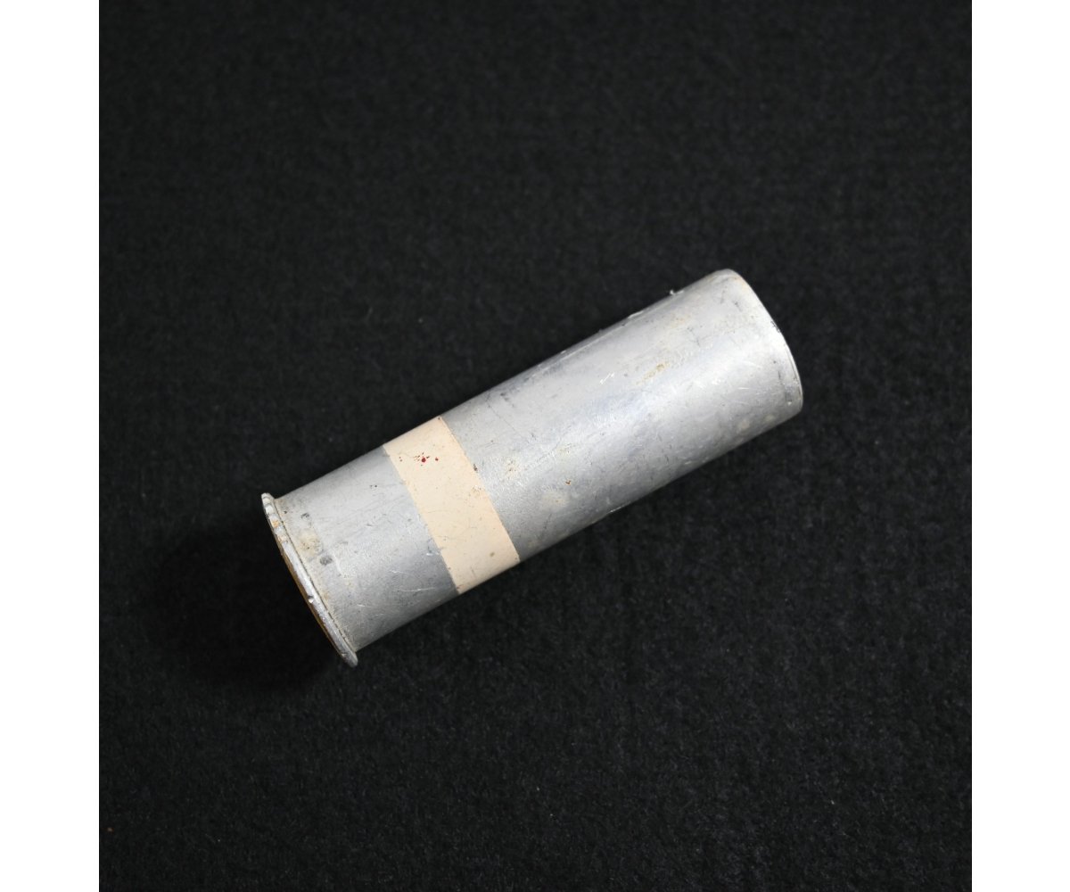 1940 Dated Flare Pistol Casing — image 2