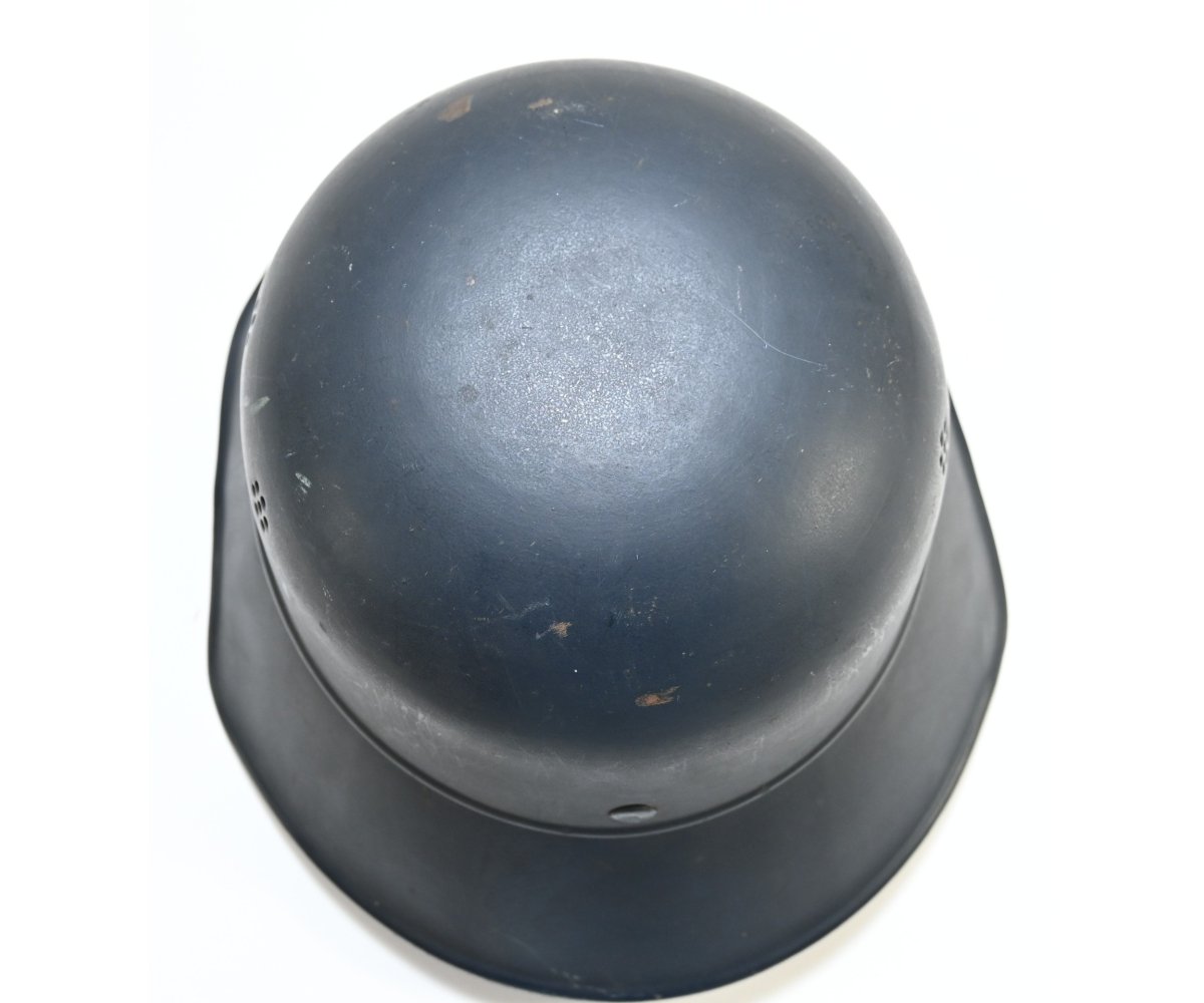 M38 Luftschutz Gladiator helmet — image 3