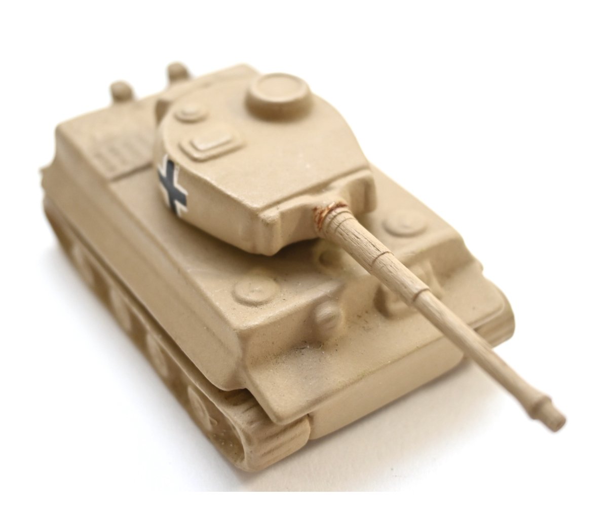 Rare Ceramic 'Sandkasten' Panzerkampfwagen VI (Tiger I) — image 4
