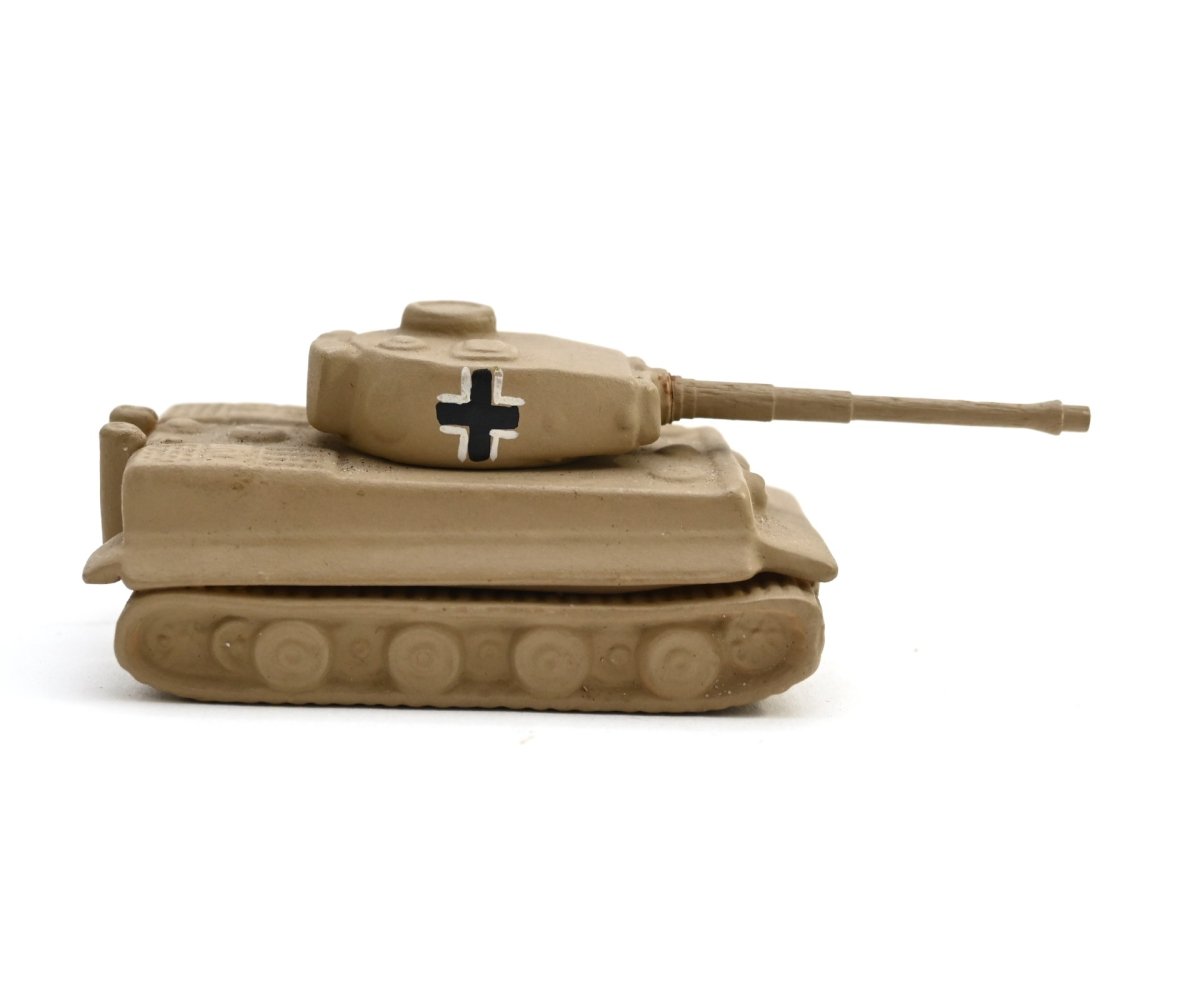 Rare Ceramic 'Sandkasten' Panzerkampfwagen VI (Tiger I) — image 8