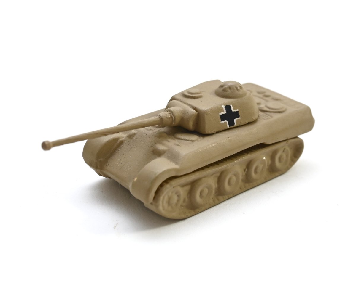 Rare Ceramic 'Sandkasten' Panzerkampfwagen V (Panther) — image 2