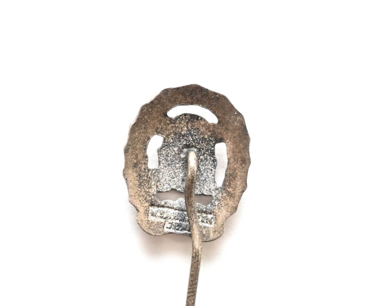 Silver DRL Sportabzeichen stickpin — image 3