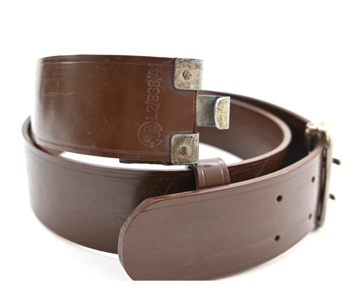 Rare 'Rubber' Political 'Zweidorn' Belt (RZM) — image 3