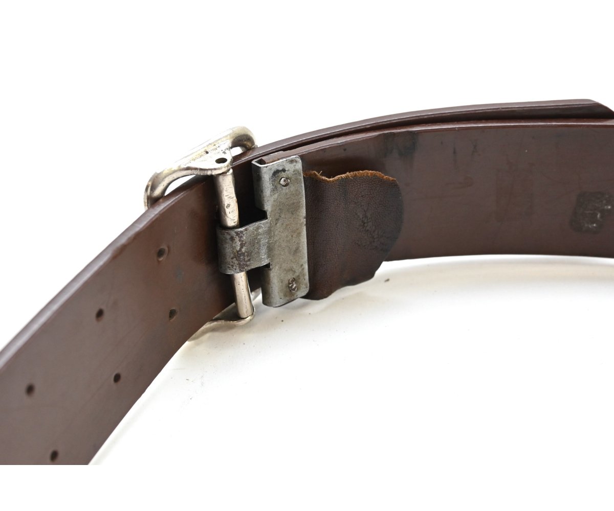 Rare 'Rubber' Political 'Zweidorn' Belt (RZM) — image 9