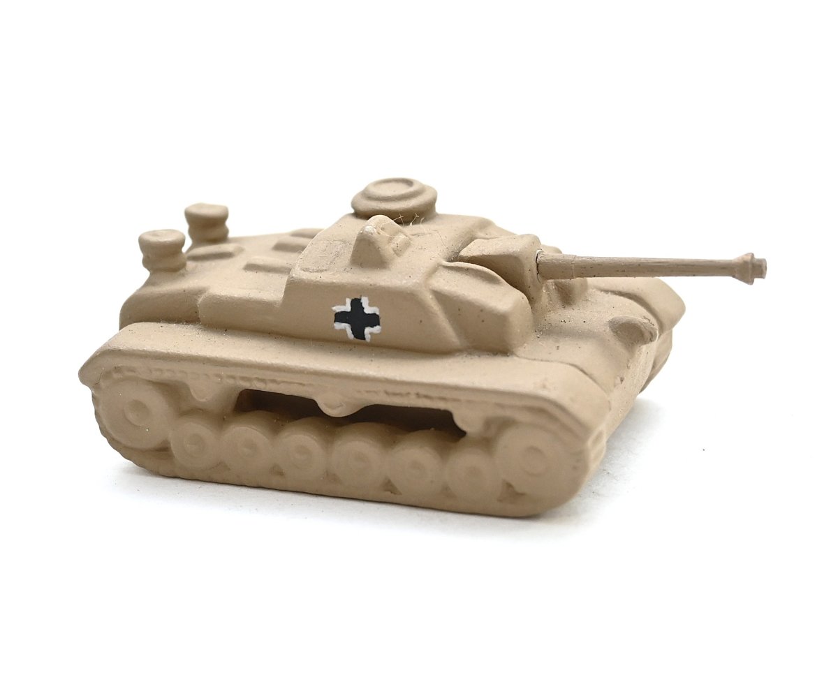 Rare Ceramic 'Sandkasten' Sturmgeschütz IV — image 2