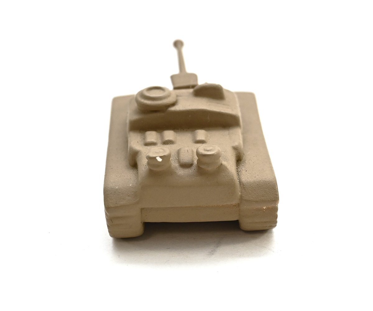 Rare Ceramic 'Sandkasten' Sturmgeschütz IV — image 5