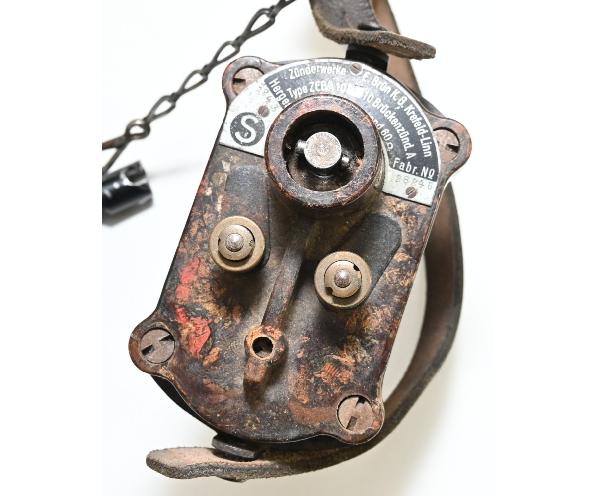 Bakelite Bergbau Zündmaschine 1943 — image 4