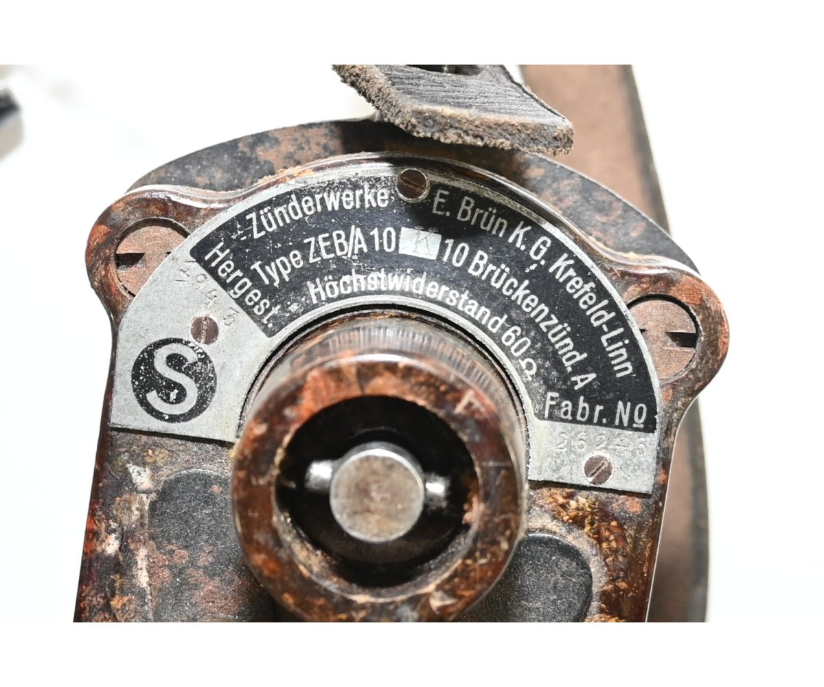 Bakelite Bergbau Zündmaschine 1943 — image 8