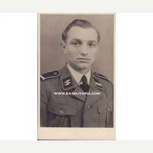 Waffen-ᛋᛋ Rottenführer Portrait 1944