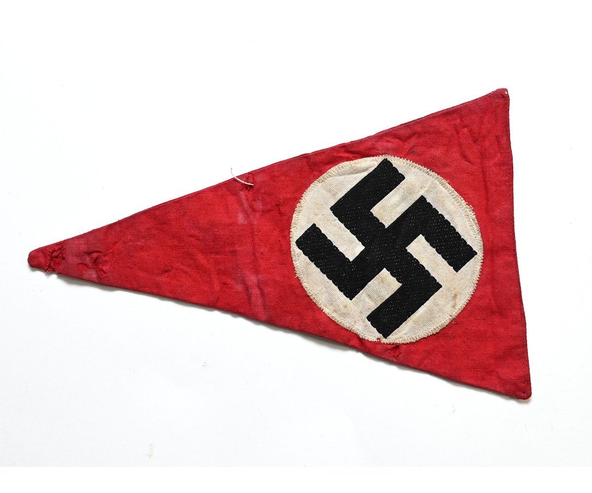 Small NSDAP Wimpel — image 4