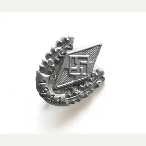 Hitler Jugend 'Siegernadel' 1941