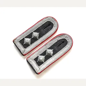 Luftwaffe Flak Obfw. Shoulder Straps