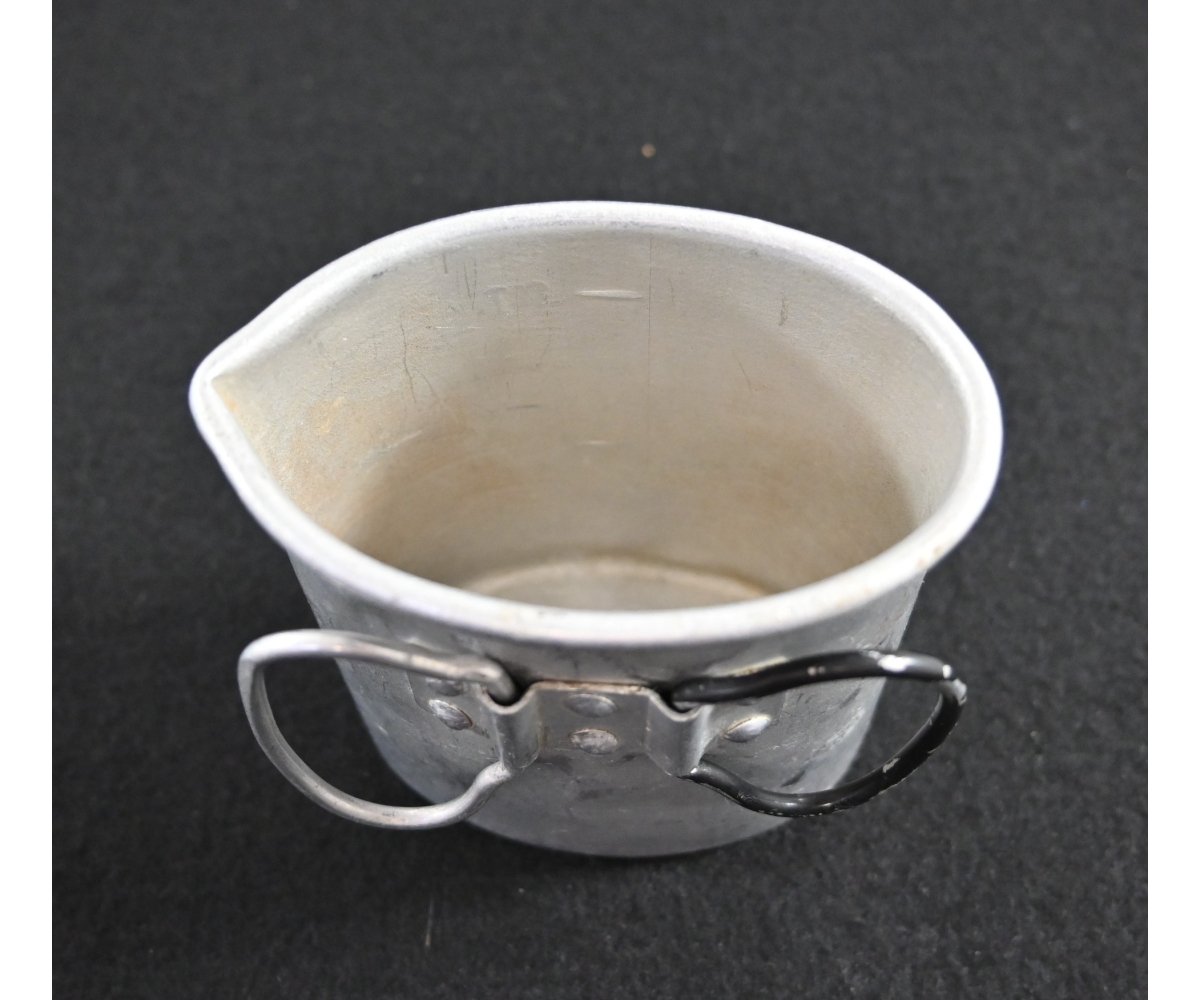 Wehrmacht Aluminium Drinking Cup 1/4L — image 4