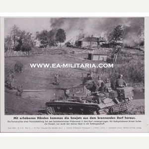 'Mit erhobenen handen' Bilderkasten Press Photo