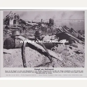'Kampf um Stalingrad' Bilderkasten Press Photo