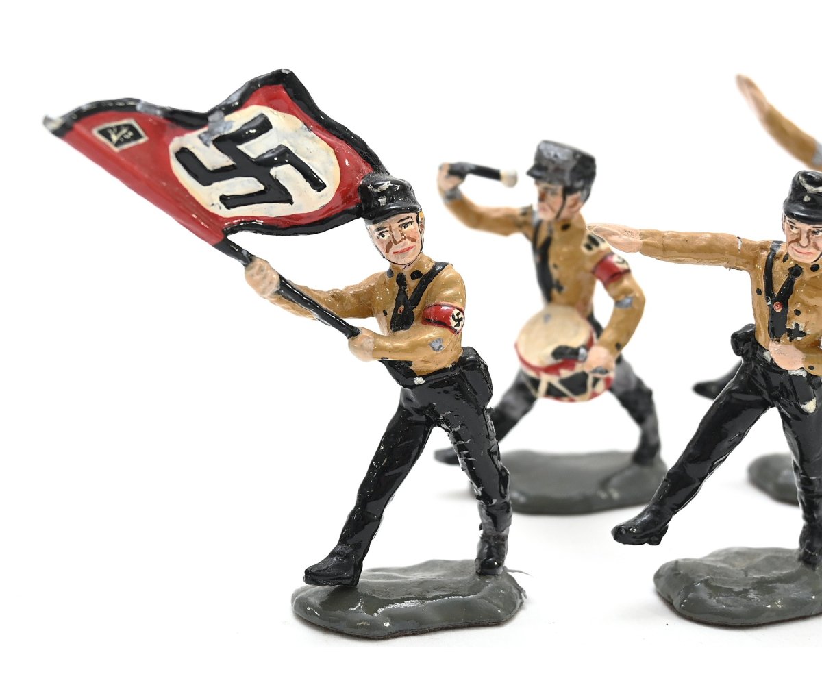 Early SS Zinc toy Soldiers — image 2