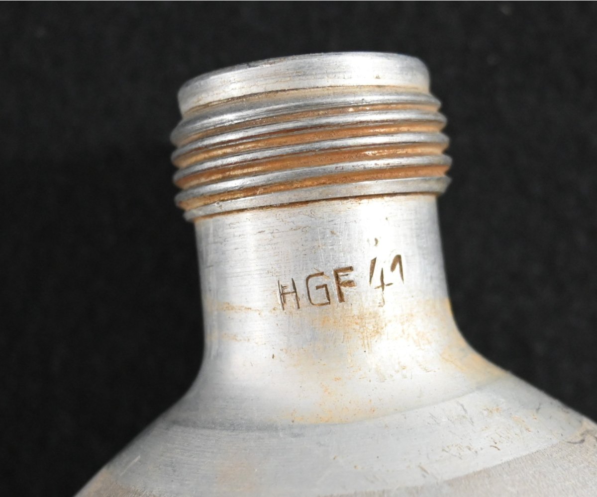 Wehrmacht Canteen Bottle (HGF41) — image 2