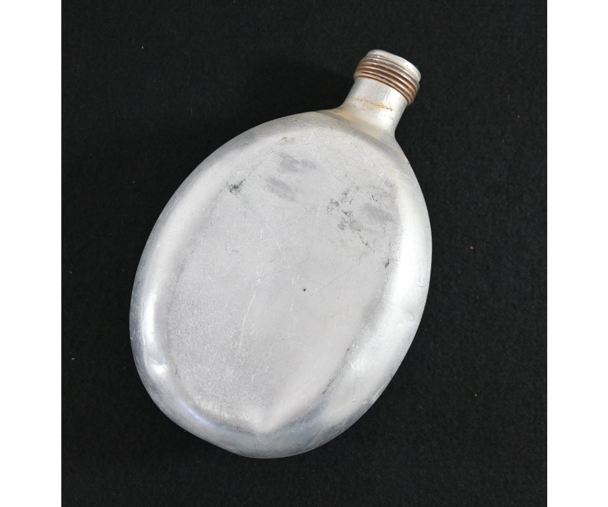 Wehrmacht Canteen Bottle (HGF41) — image 4